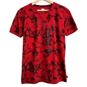 🍒 Marvel Tie-Dye Deadpool Crewneck T-shirt Red & Black Sz S